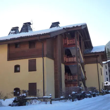 公寓 Les Capucins By Interhome